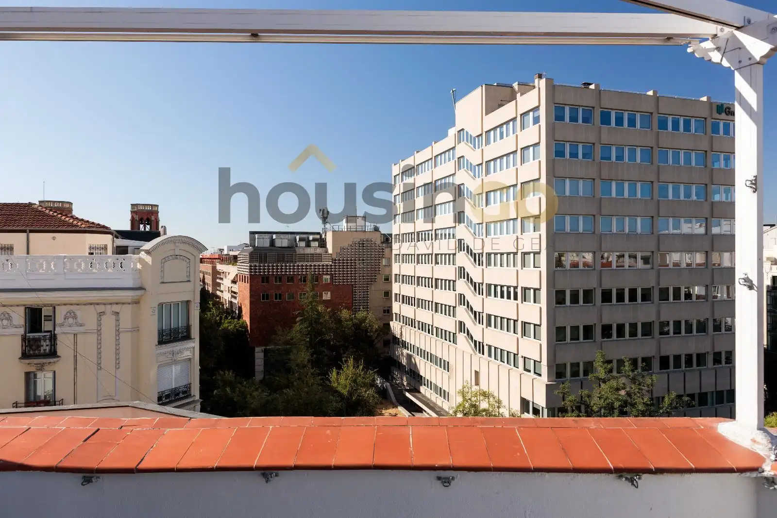 Penthouse with lift to rent in Luchana, imagen 4