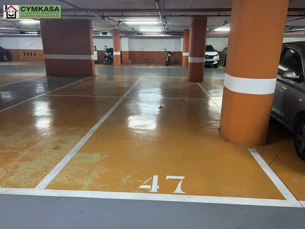 Garatge en venda a Avenida DELS VENTS, 9, Montigalà