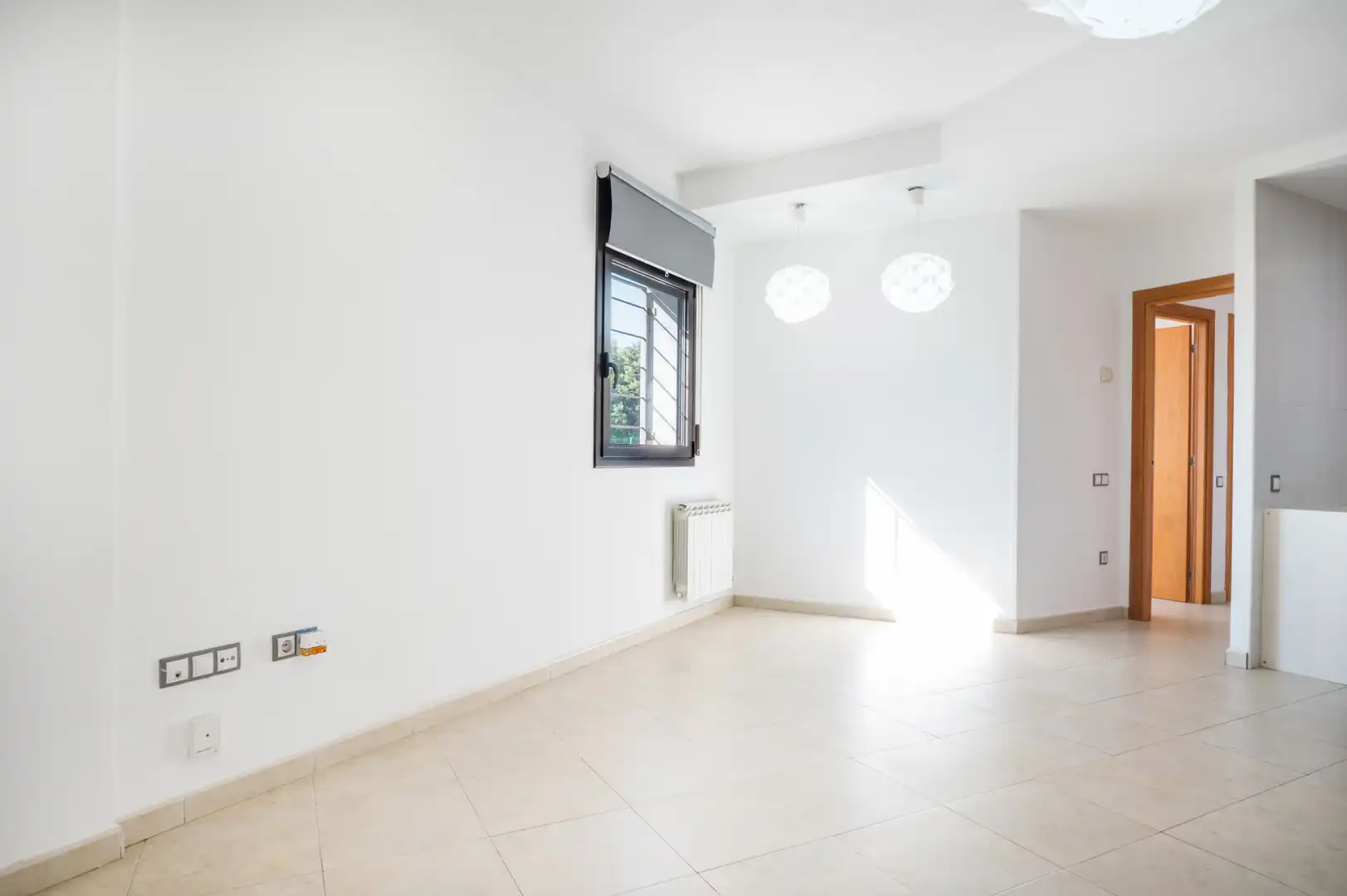 Wohnung zum Verkauf in Terrassa mit Klimaanlage, Heizung und Abstellraum