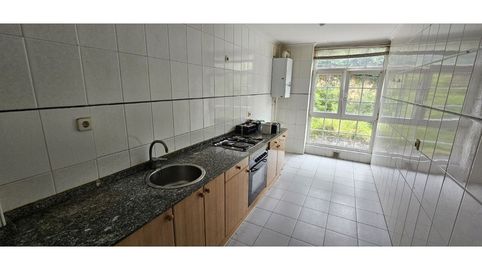 Foto 4 de Piso en venta en Urbanizacion Monsacro, Morcín, Asturias