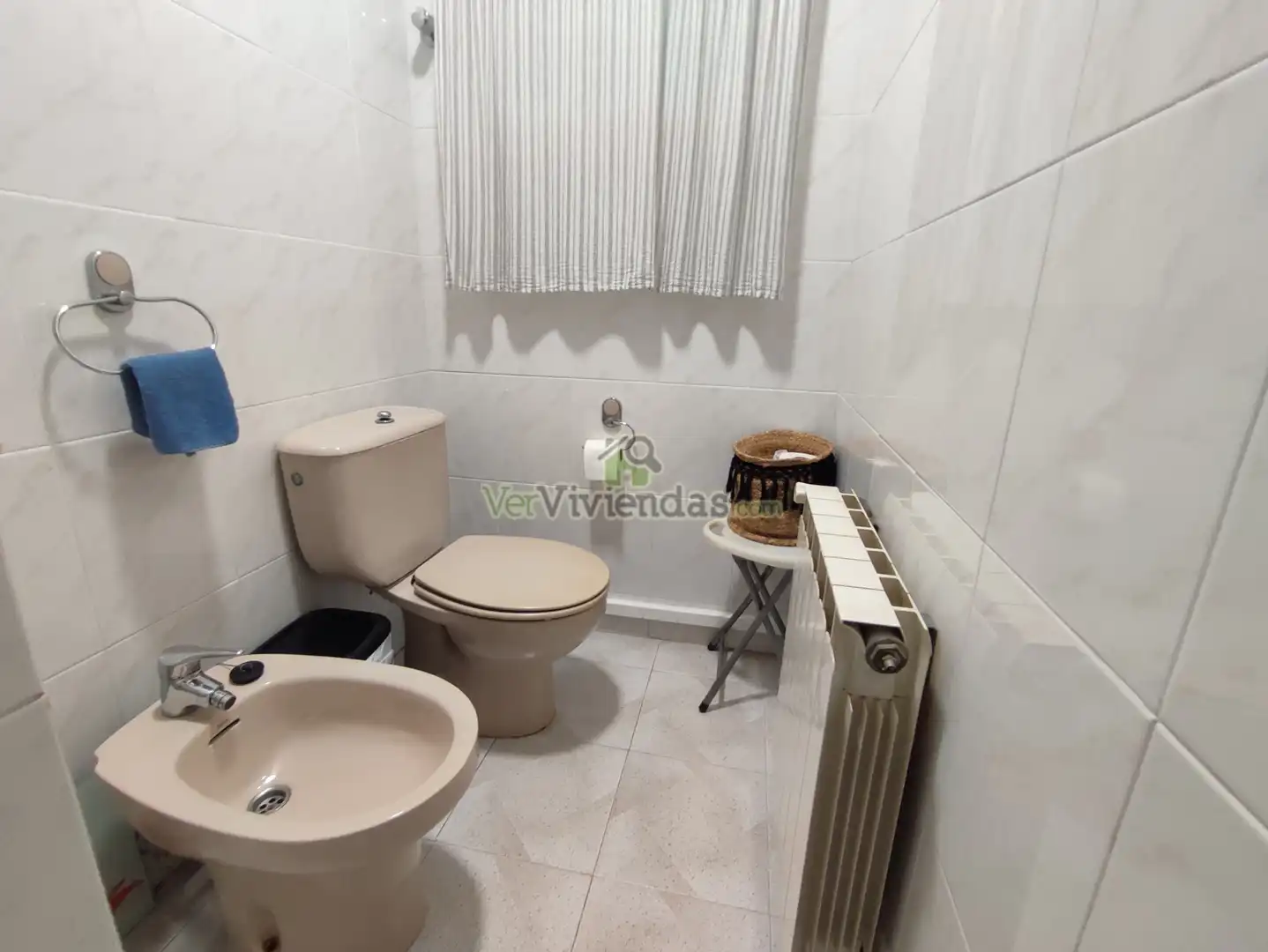 Baño de Casa o chalet en venta en Torrelles de Llobregat con Aire acondicionado, Calefacción y Jardín privado