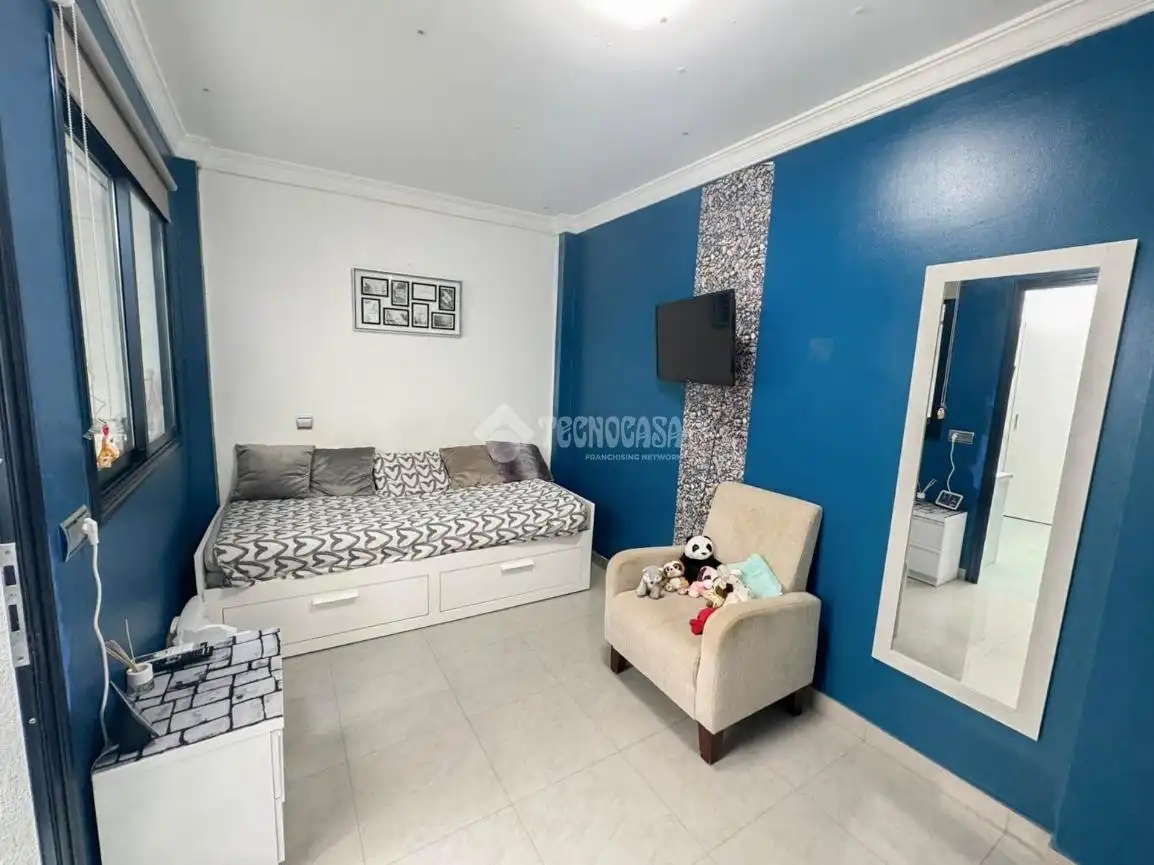 Bedroom of Flat for sale in Agüimes  with Air Conditioner