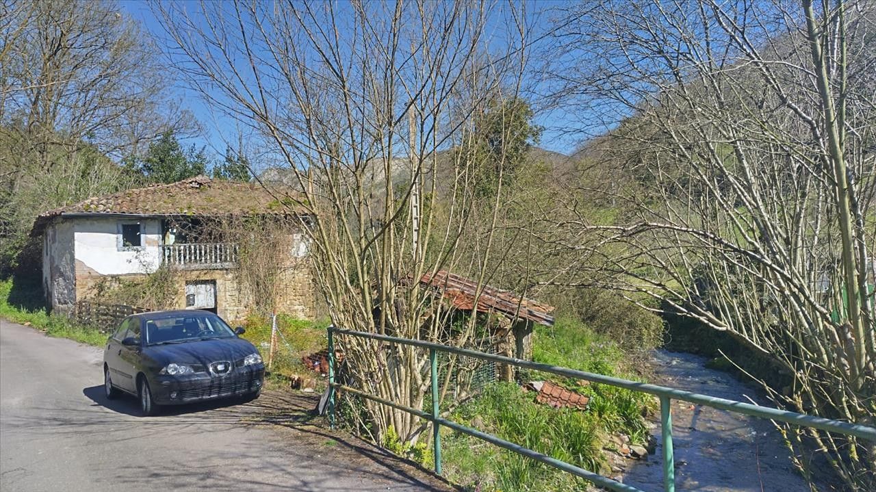 Vista exterior de Casa o xalet en venda en Langreo