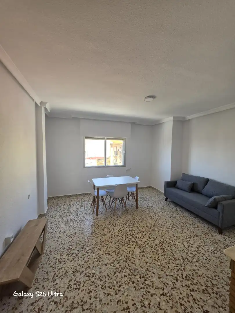 Wohnzimmer von Wohnung zur Miete in La Unión mit Möbliert, Ofen und Waschmaschine