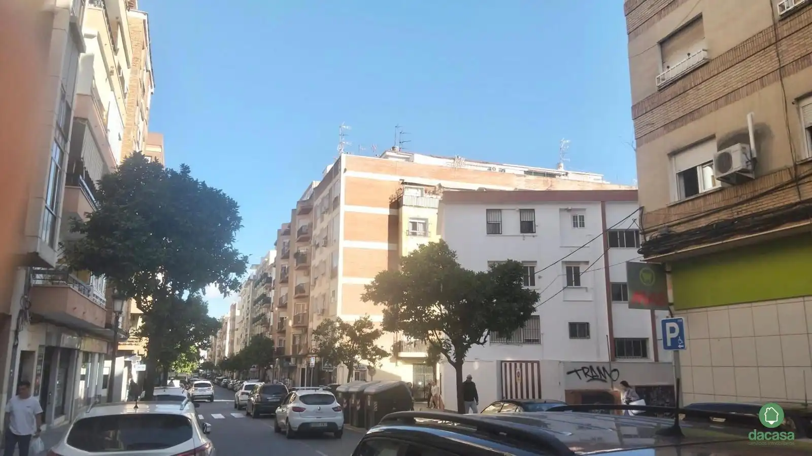 Vista exterior de Pis en venda en  Huelva Capital amb Terrassa i Alarma