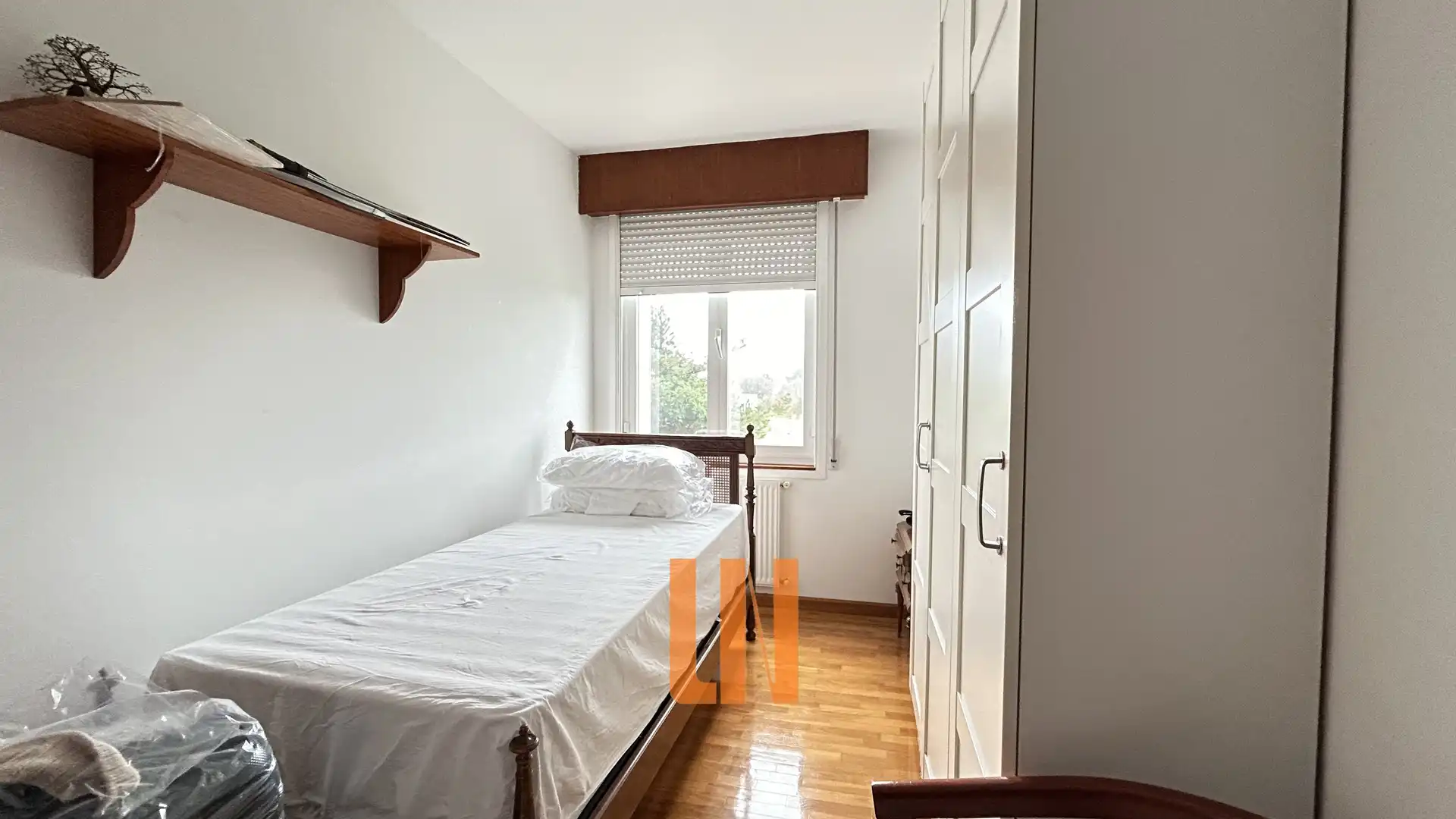 Habitación de Casa o chalet en venta en Oleiros con Calefacción, Jardín privado y Parquet