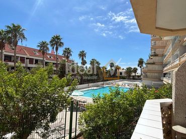 Apartament amb piscina en venda a Playa de las Américas
