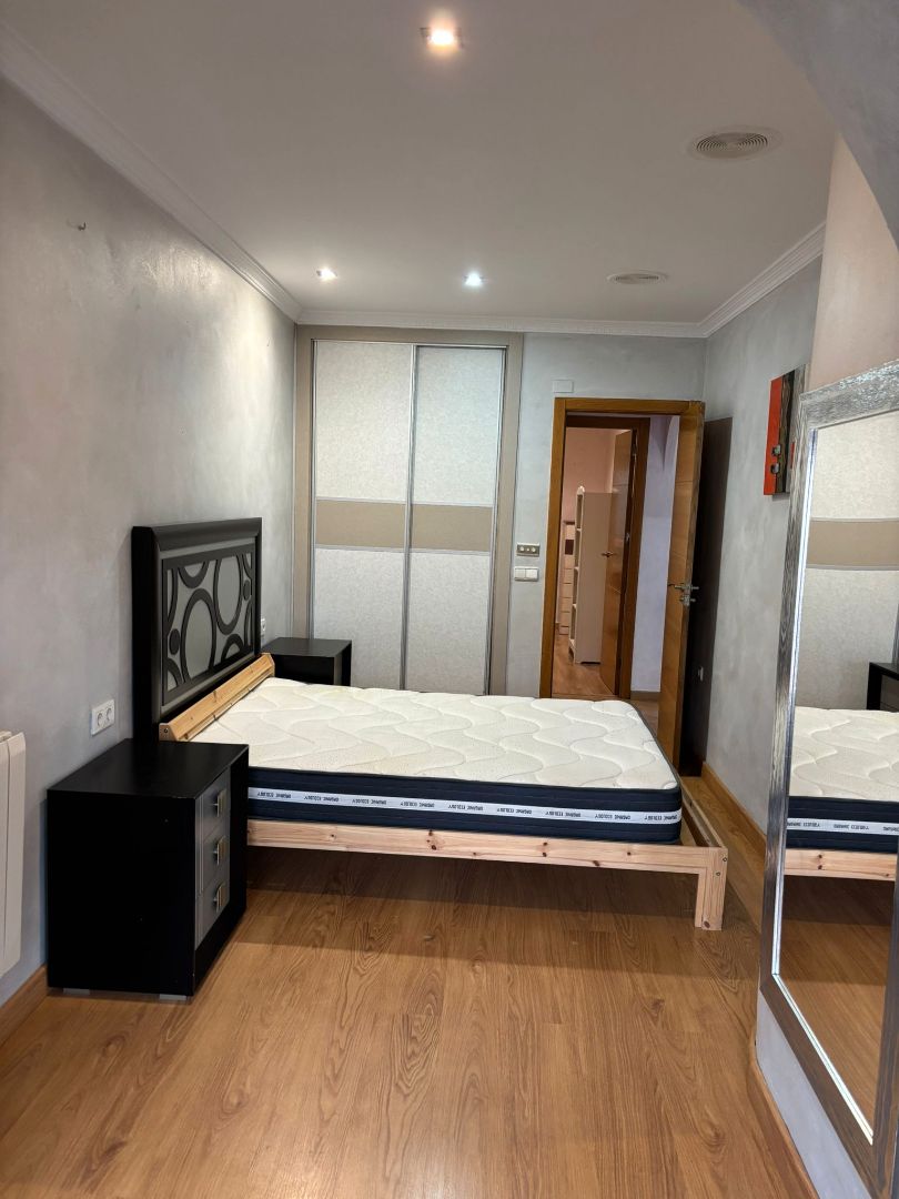 Bedroom of Flat for sale in Torrevieja  with Air Conditioner, Furnished and Oven