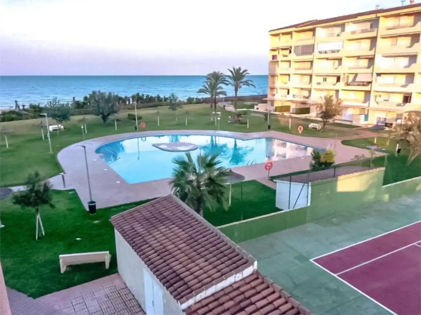 Swimming pool of Flat for rent in Las Marinas / Les Marines