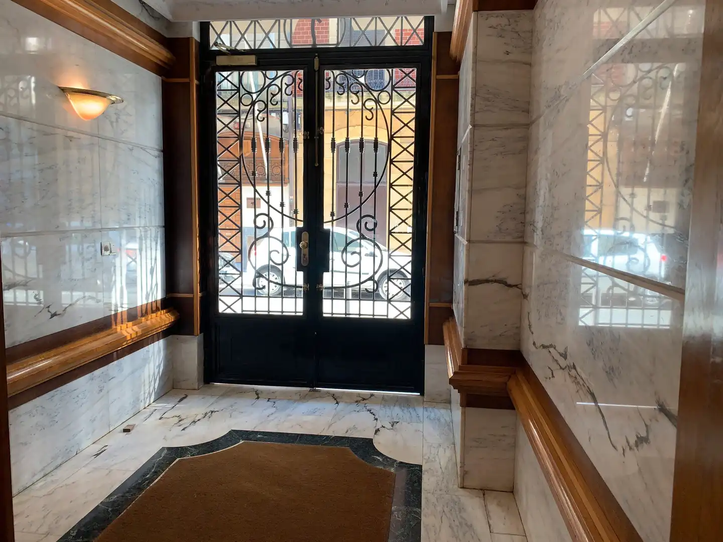 Piso en venta en Donostia - San Sebastián  con Calefacción, Parquet y Balcón