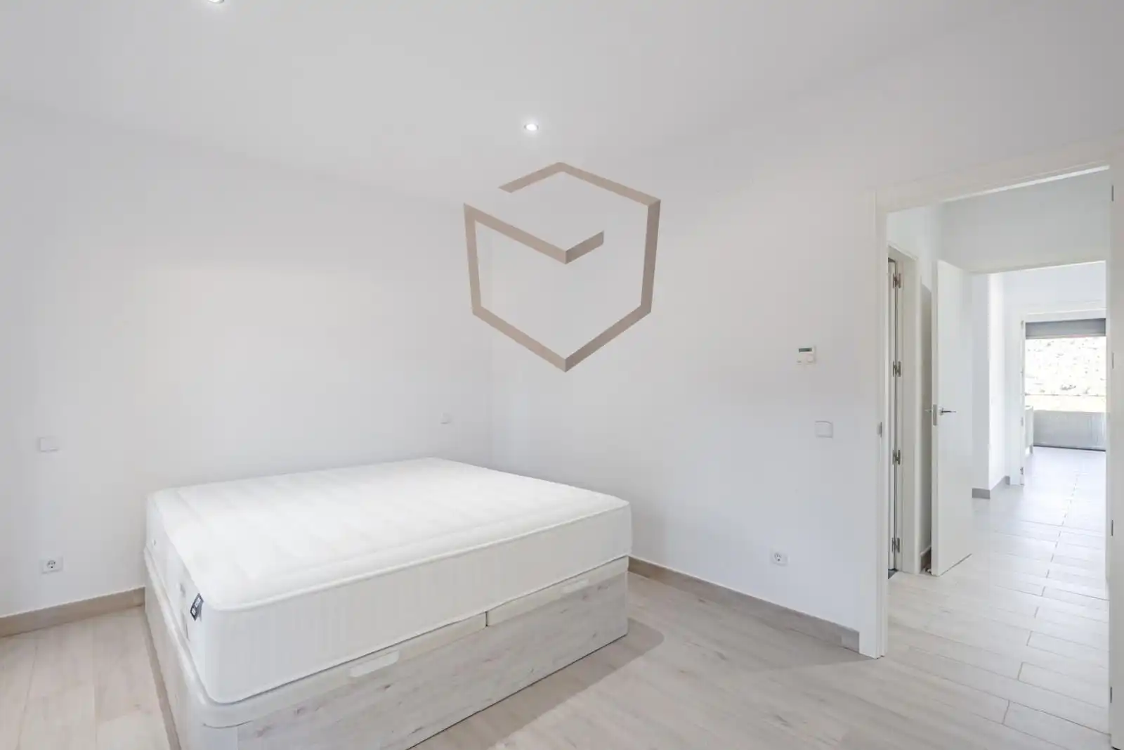 Dormitori de Casa o xalet en venda en San Martín de Valdeiglesias amb Calefacció, Terrassa i Traster