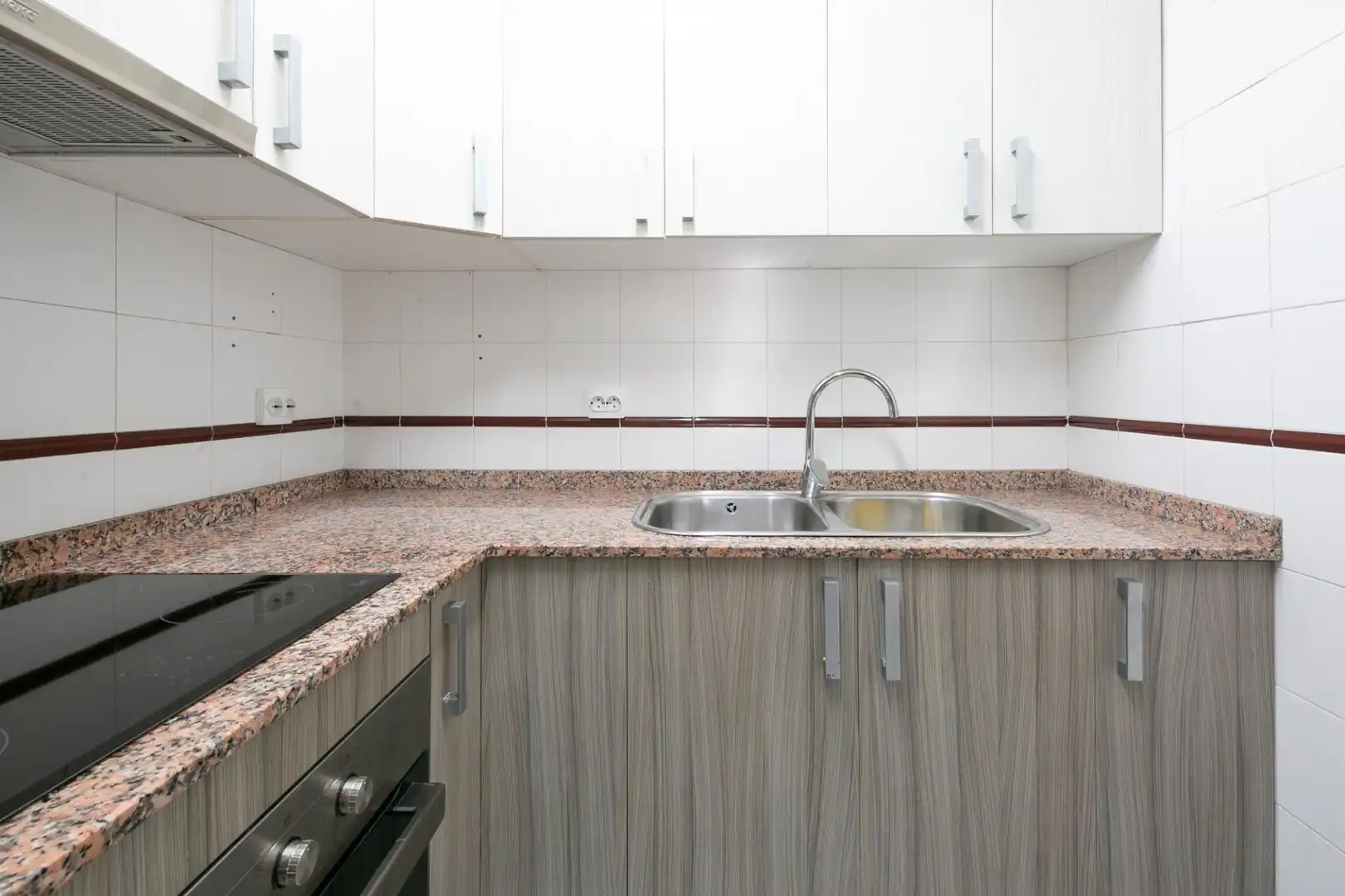 Cocina de Piso en venta en Barcelona con Parquet