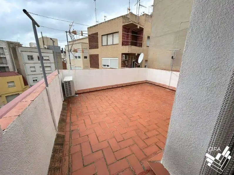 Terrace of Detached homes for sale in Vinaròs  with Air Conditioner, Storage room and Furnished