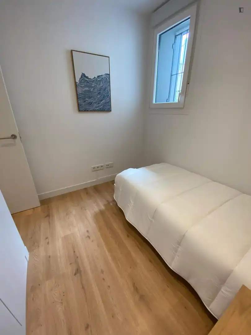 Habitación de Apartamento de alquiler en Madrid con Aire acondicionado, Amueblado y Horno