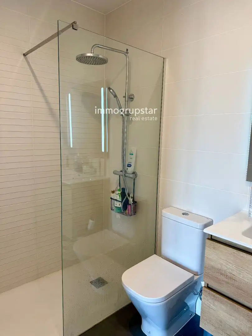 Attic for sale in Santiago, 22, Eixample Sud – Migdia