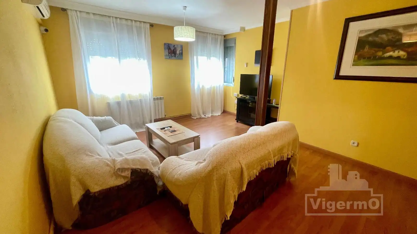 Sala d'estar de Pis en venda en Torrejón de Ardoz amb Aire condicionat i Calefacció