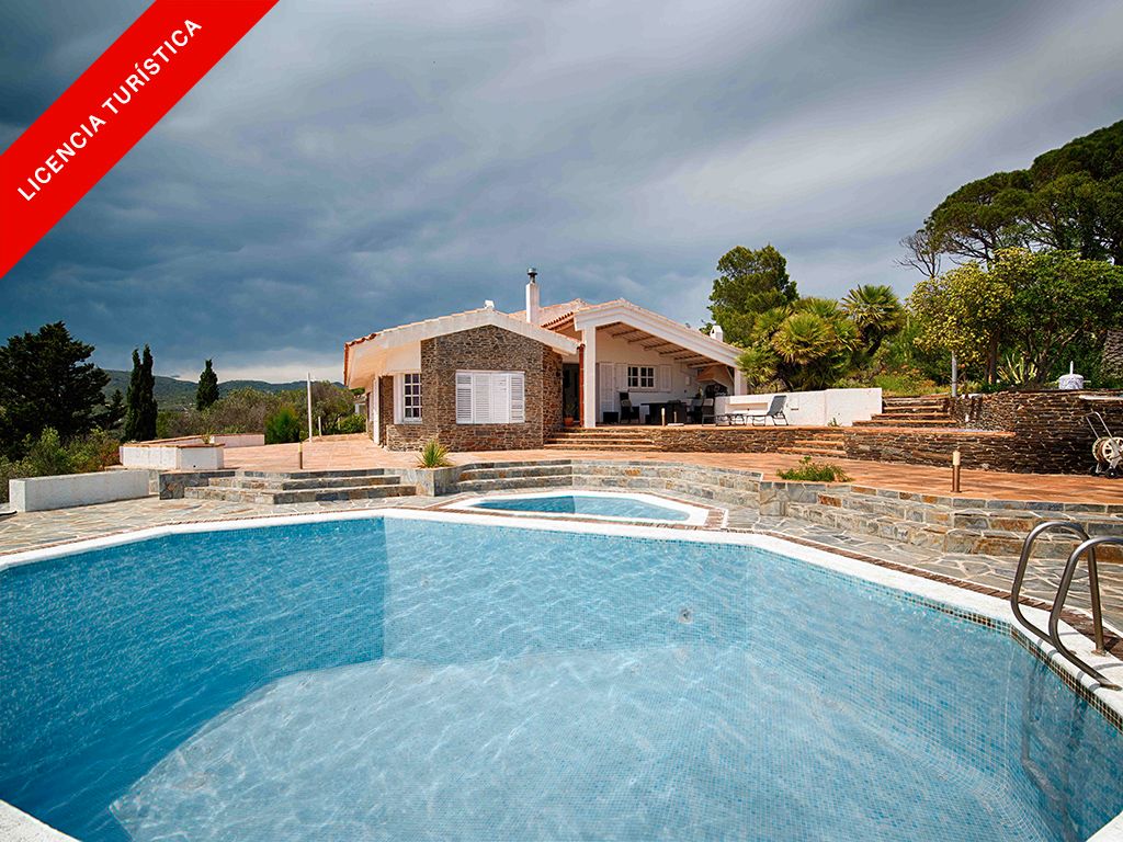 Piscina de Casa o xalet en venda en Cadaqués amb Jardí privat, Terrassa i Piscina