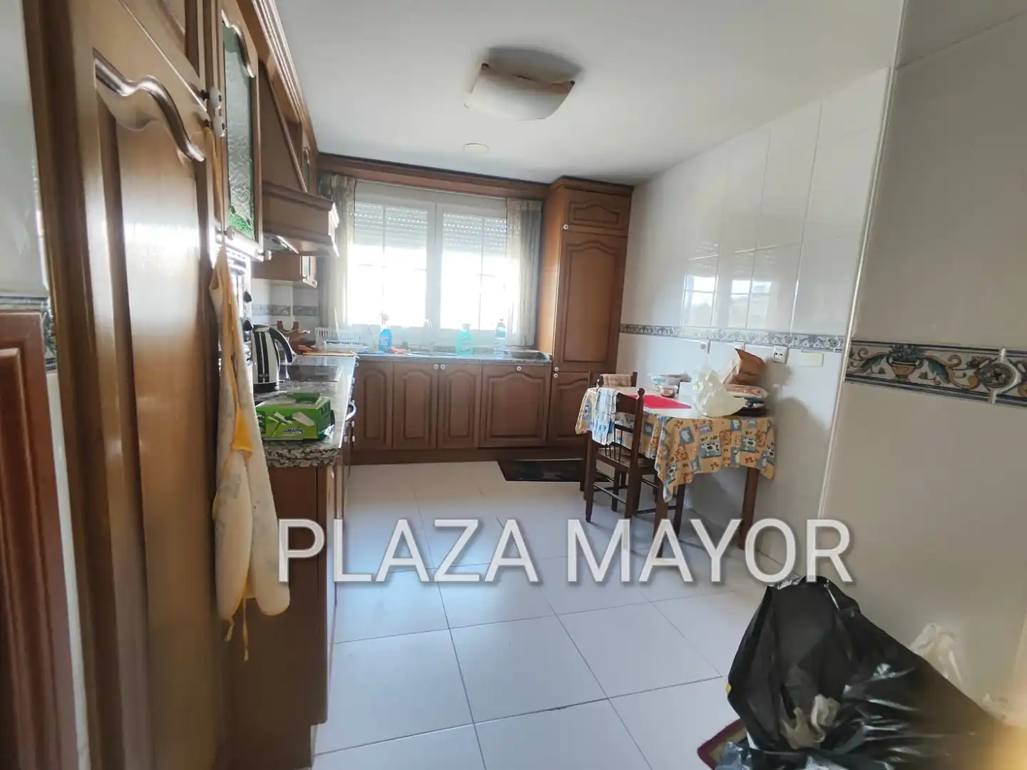 Cuina de Casa o xalet en venda en Santa Marta de Tormes amb Calefacció, Jardí privat i Parquet