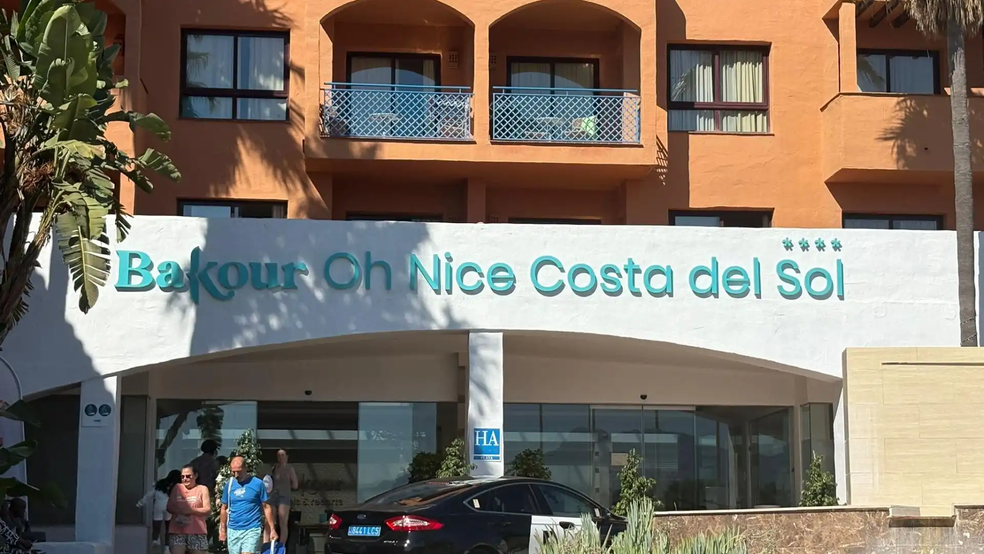 Apartments for sale in Benahavís  with Private garden, Alarm and Community pool