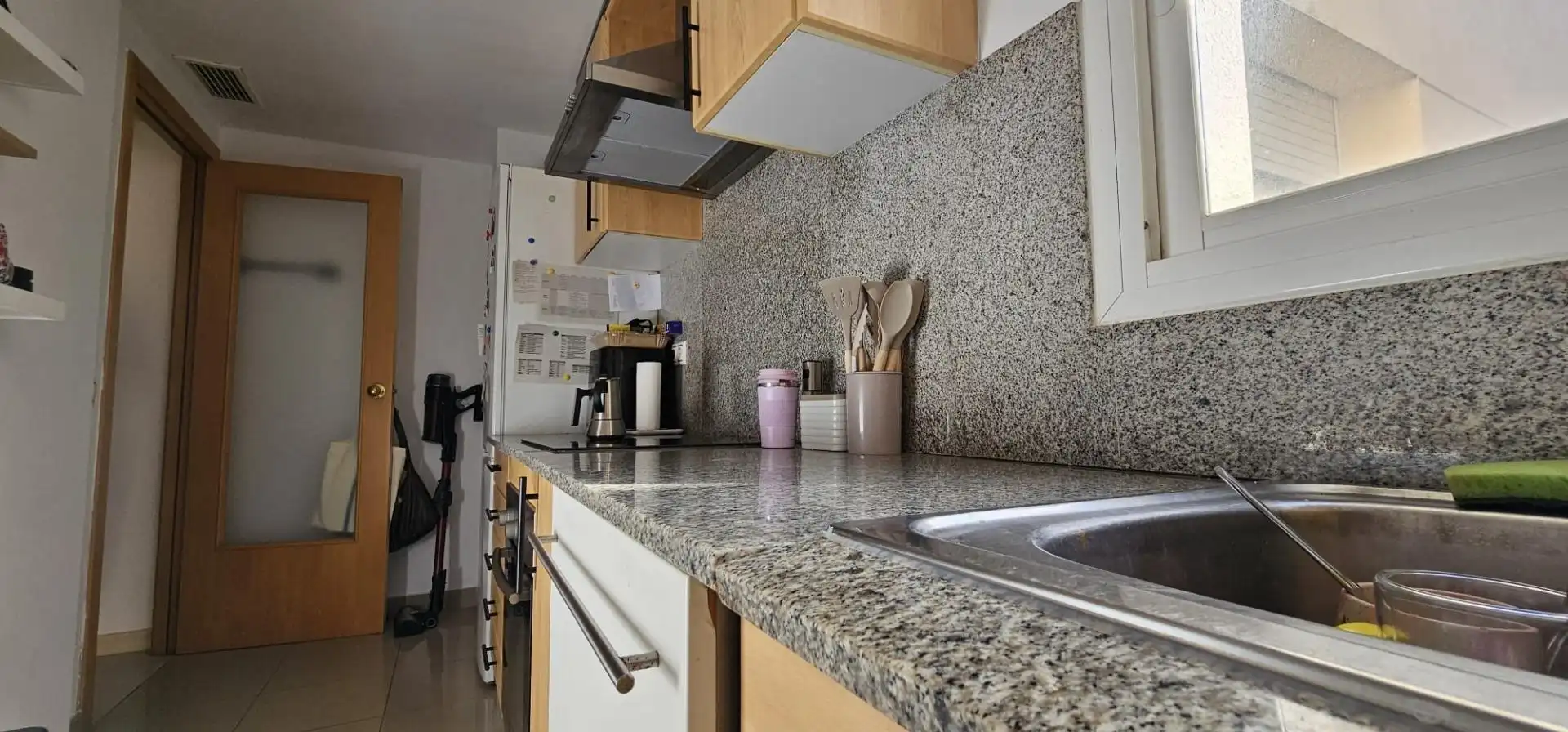 Kitchen of Flat for sale in Cambrils  with Balcony and Community pool