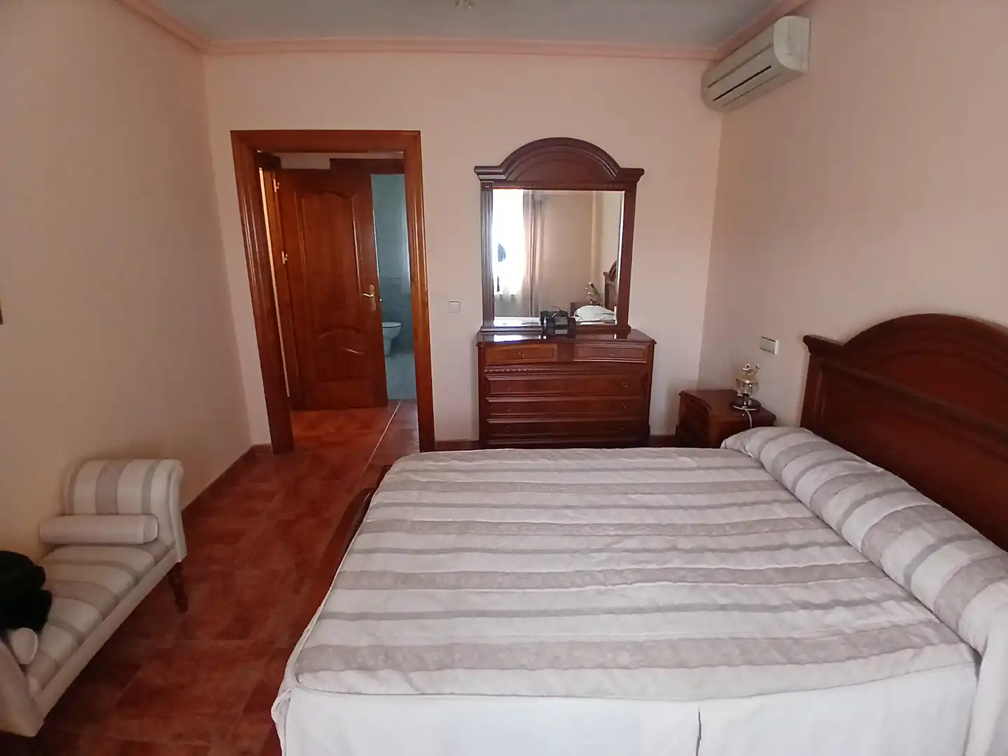 Habitación de Casa o chalet en venta en Galapagar con Calefacción, Jardín privado y Horno