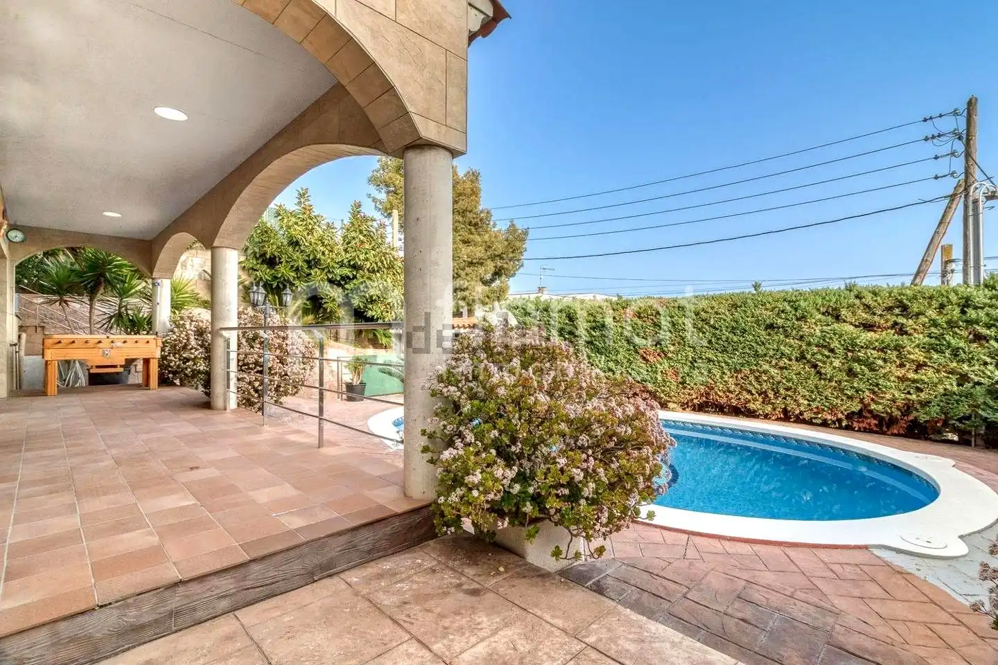Vista exterior de Casa o xalet en venda en Tordera amb Jardí privat i Piscina