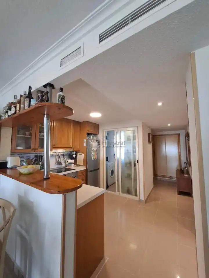 Küche von Wohnung zum Verkauf in Villajoyosa / La Vila Joiosa mit Klimaanlage, Terrasse und Abstellraum