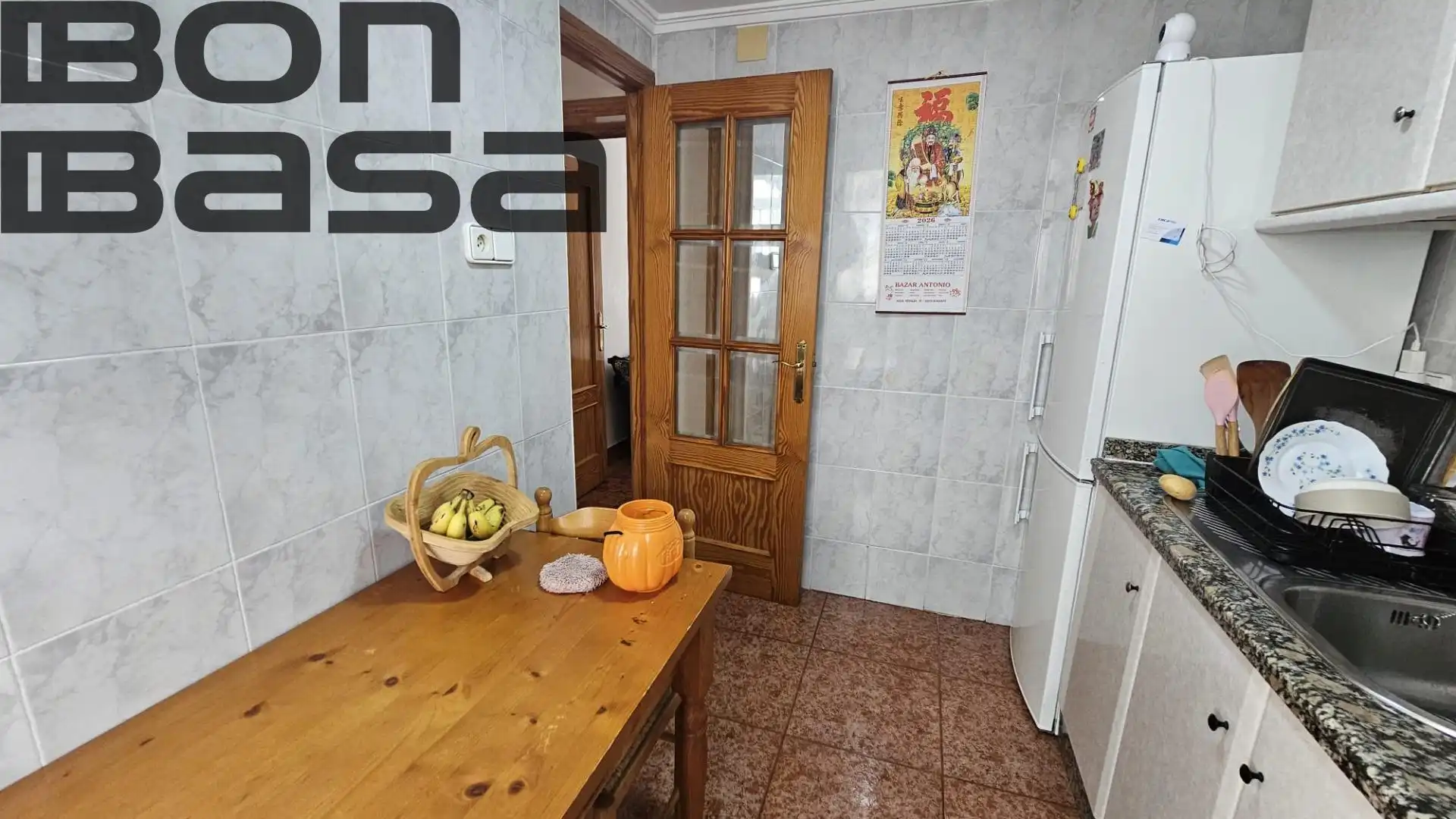 Küche von Wohnung zum Verkauf in Alicante / Alacant mit Klimaanlage und Balkon