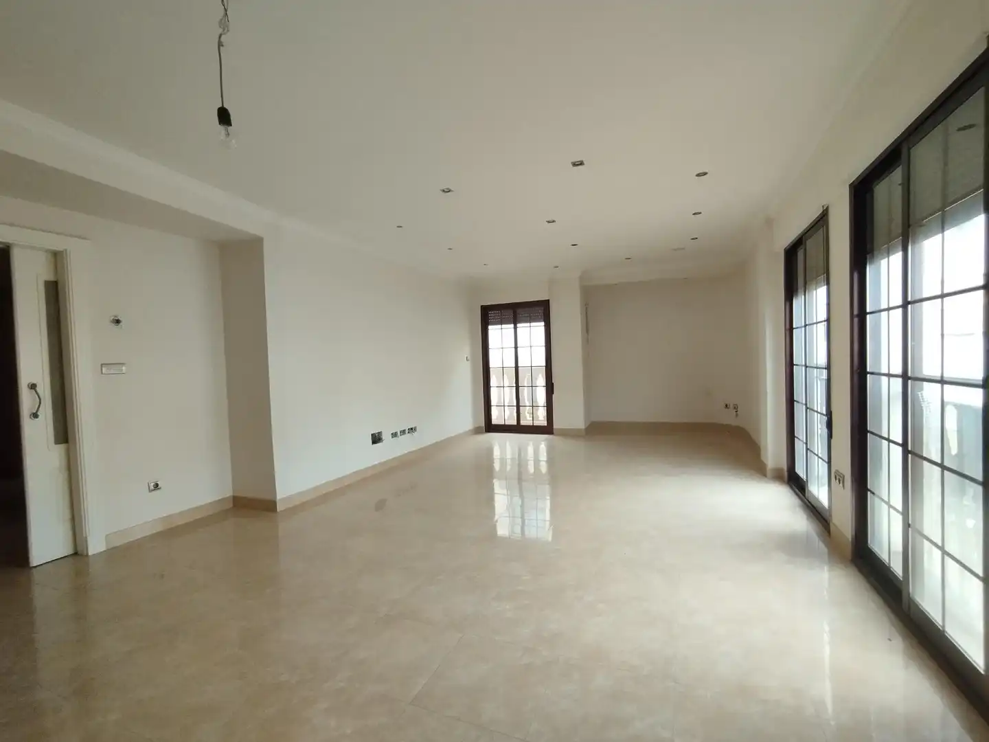 Flat with terrace for sale in Calle de Don José Ramos, imagen 8
