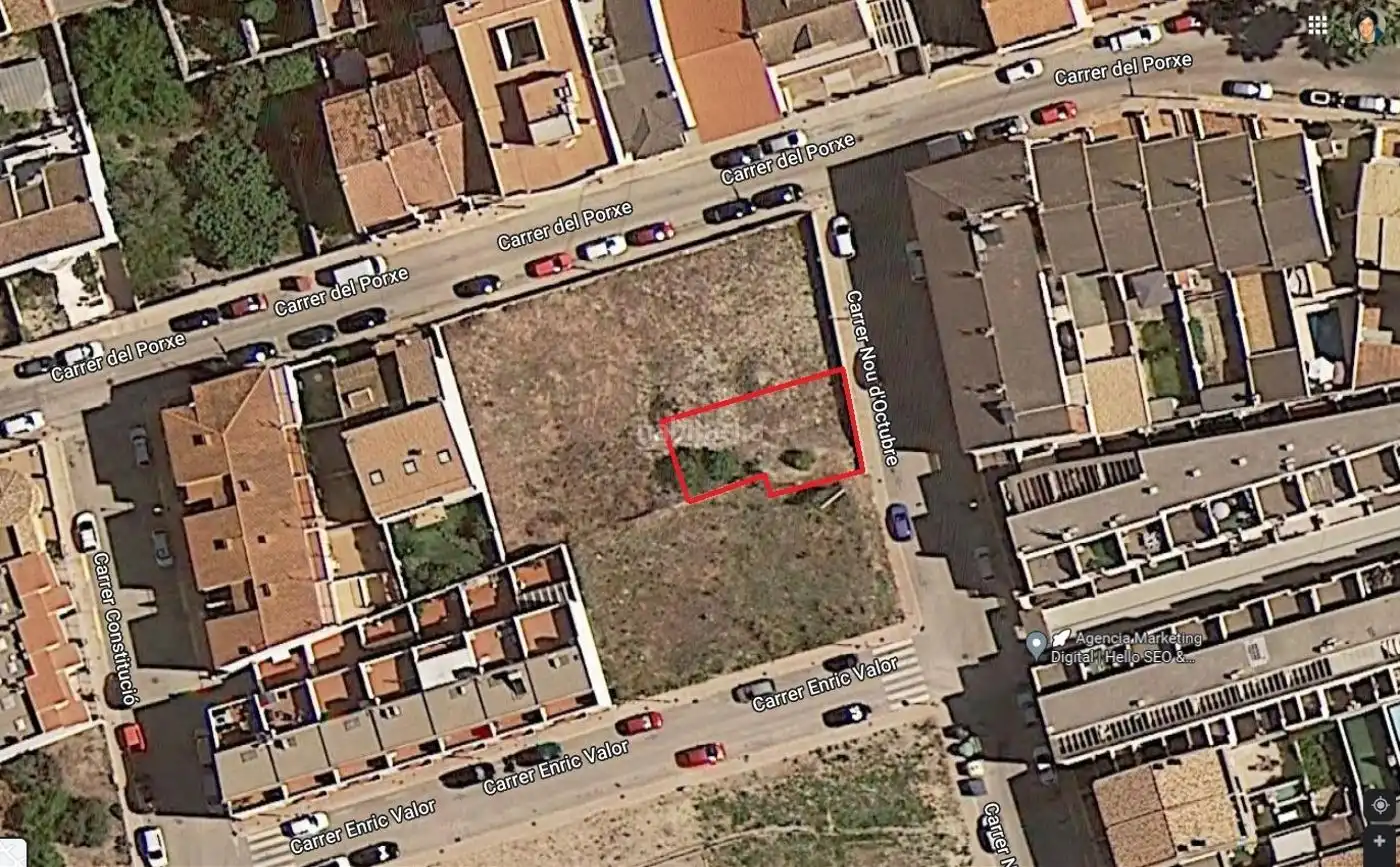 Residential land for sale in Carrer Nou d'Octubre 28