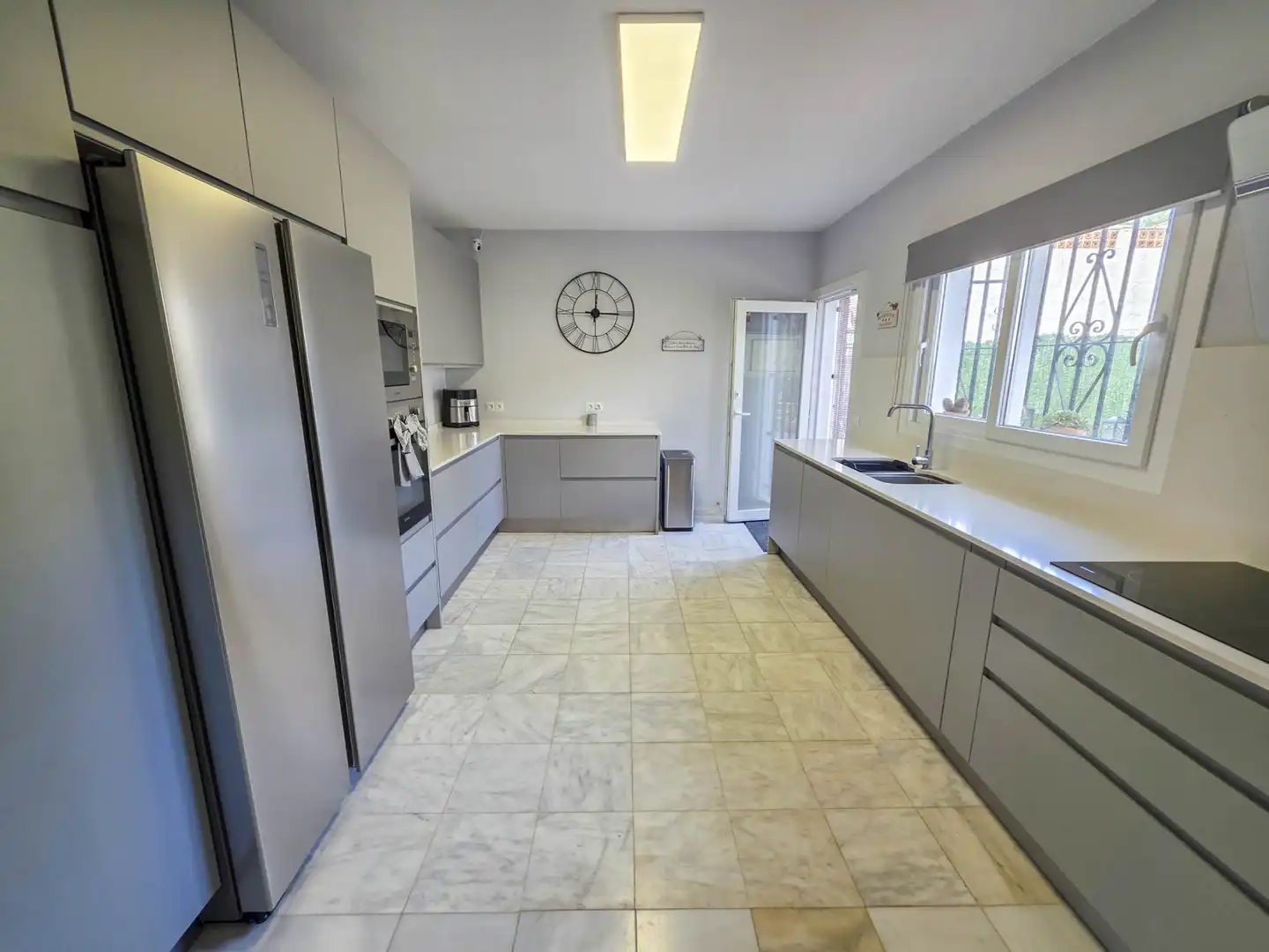 Kitchen of Houses for sale in Manilva  with Air Conditioner, Private garden and Terrace
