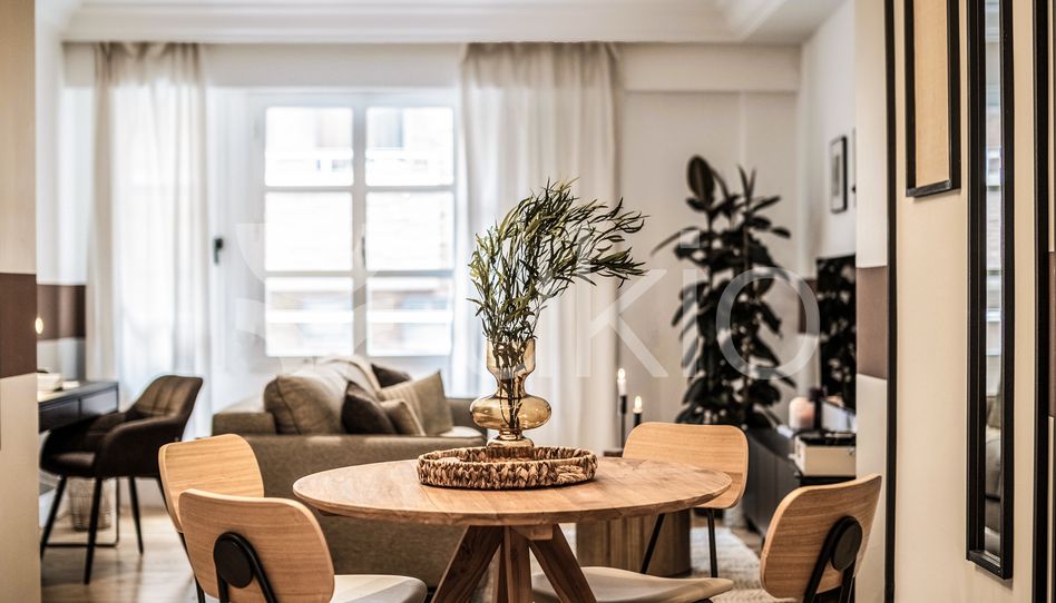 Apartamento de alquiler en Calle del Duque de Sevilla, El Viso - Imagen 2