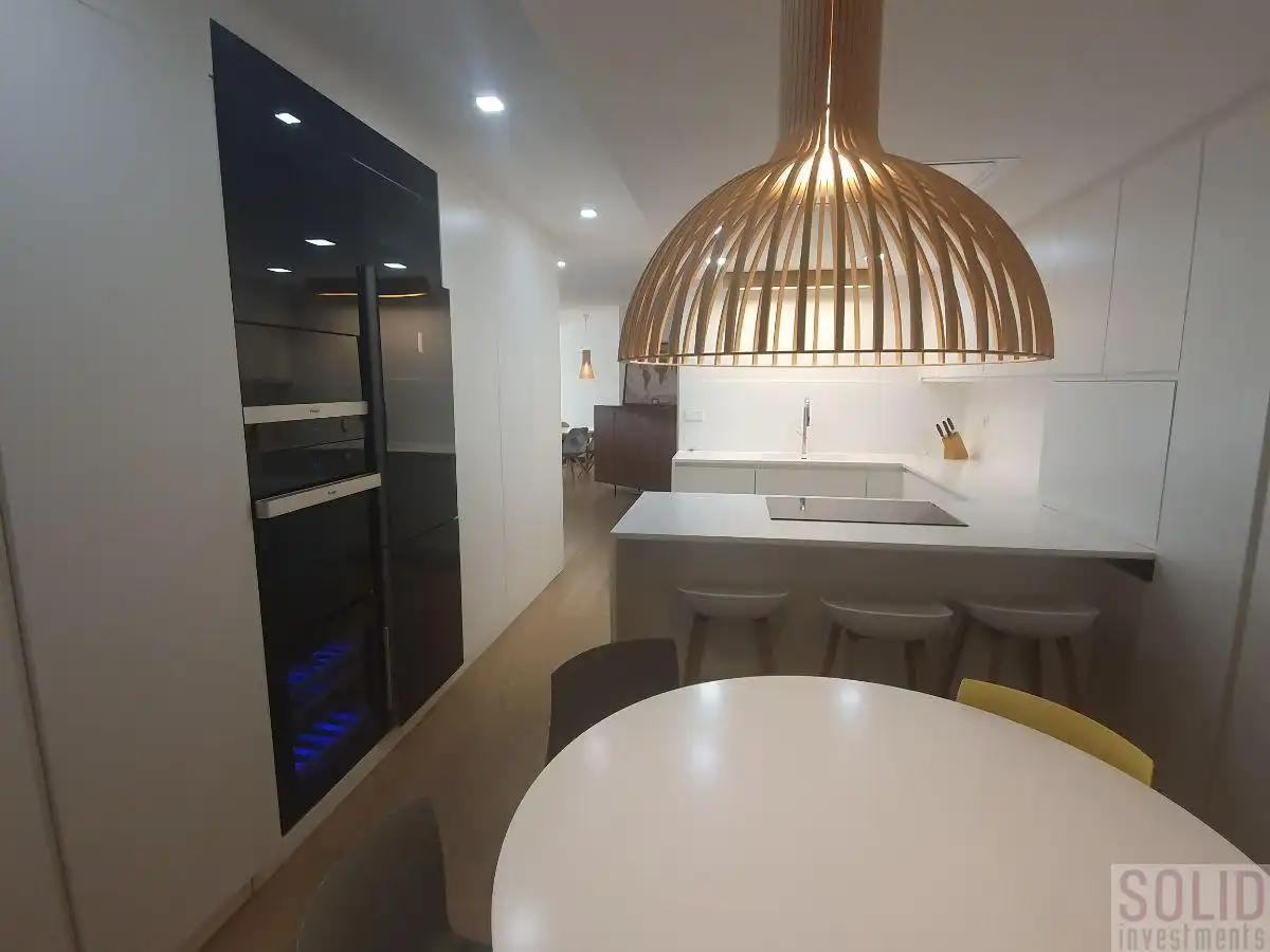 Flat for rent in alameda, Exposició