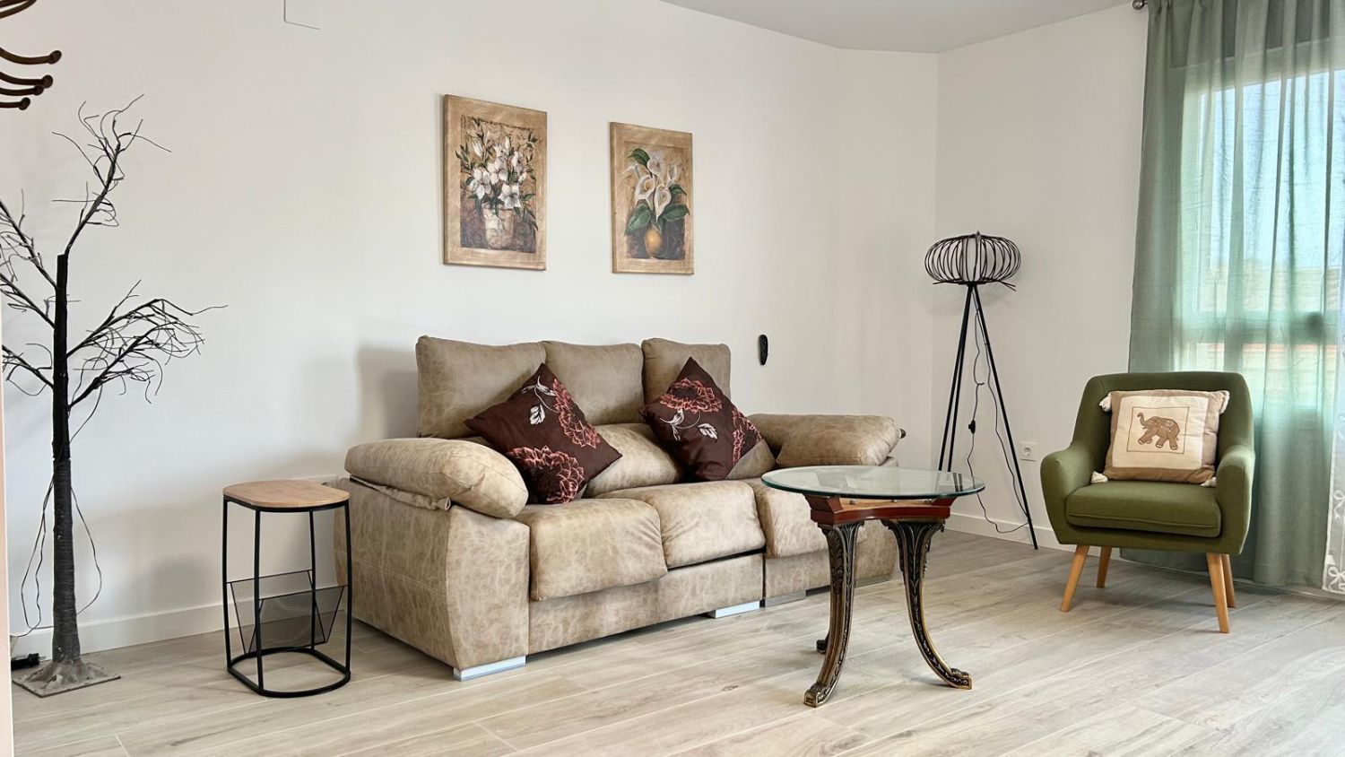 Living room of Flat to rent in  Albacete Capital  with Air Conditioner, Heating and Terrace