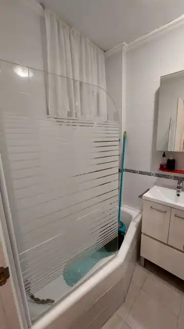 Bany de Estudi en venda en Benalmádena amb Aire condicionat, Terrassa i Moblat
