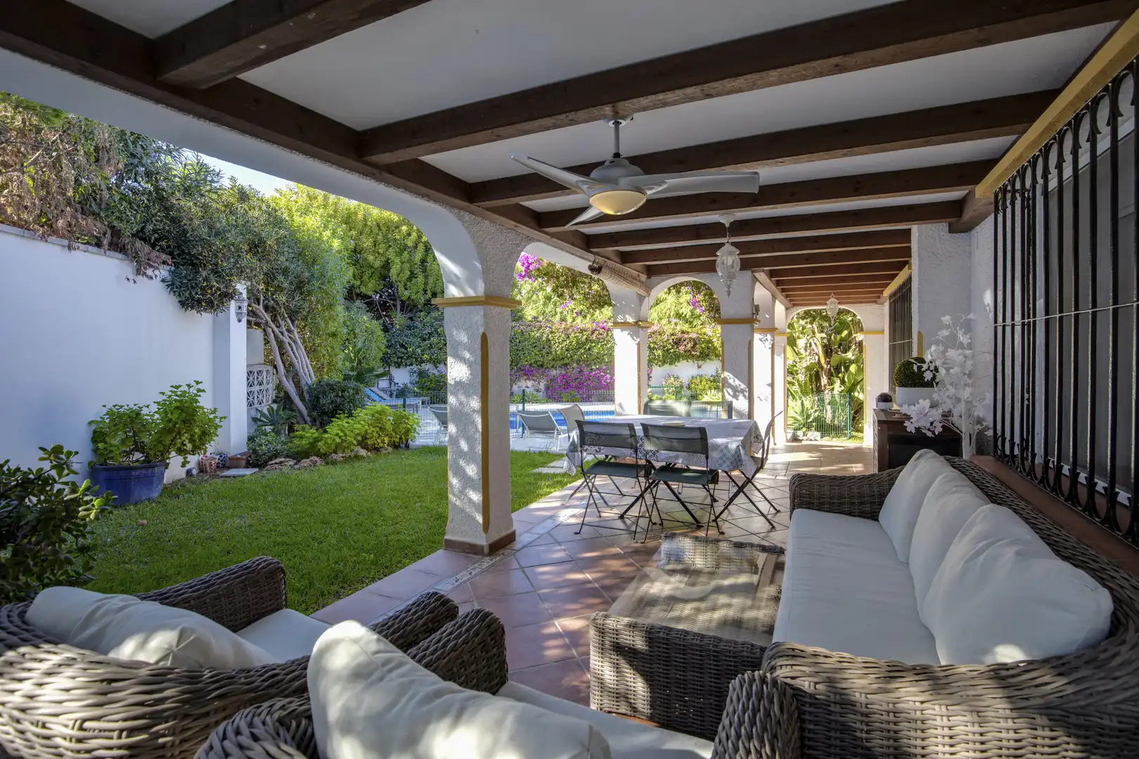 Terraza de Casa o chalet en venta en Marbella con Aire acondicionado, Calefacción y Jardín privado