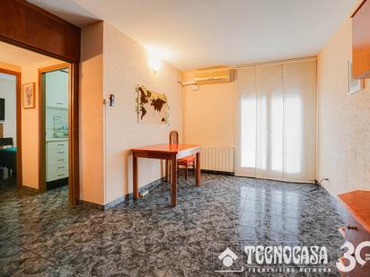 Bedroom of Flat for sale in Santa Coloma de Gramenet  with Air Conditioner