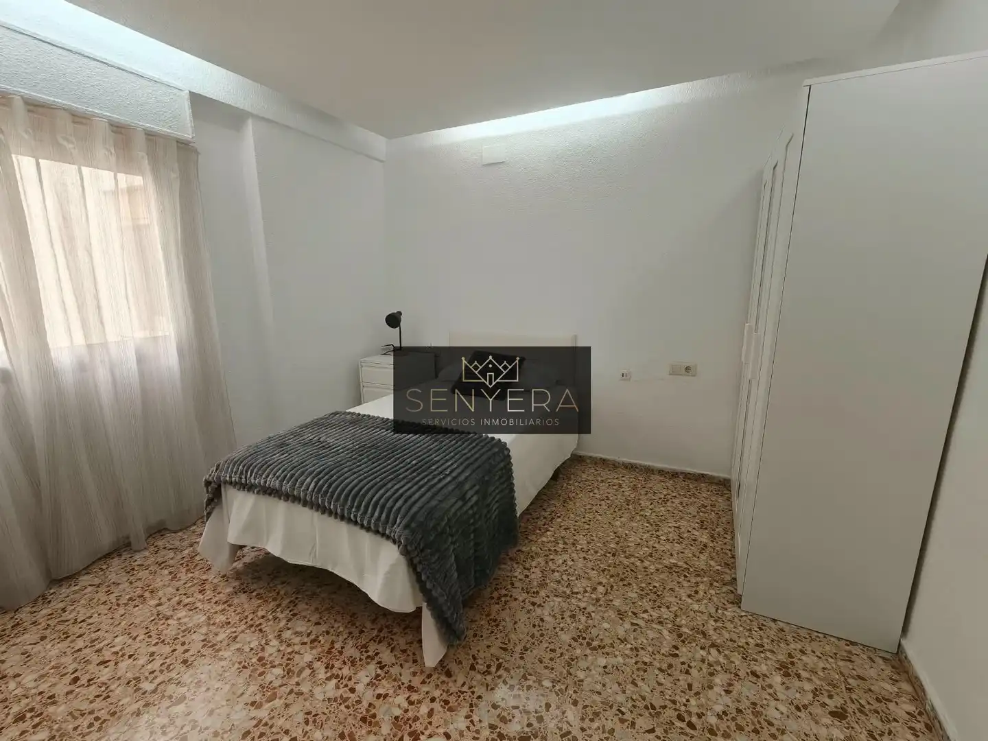 Habitación de Piso para compartir en Paiporta con Amueblado