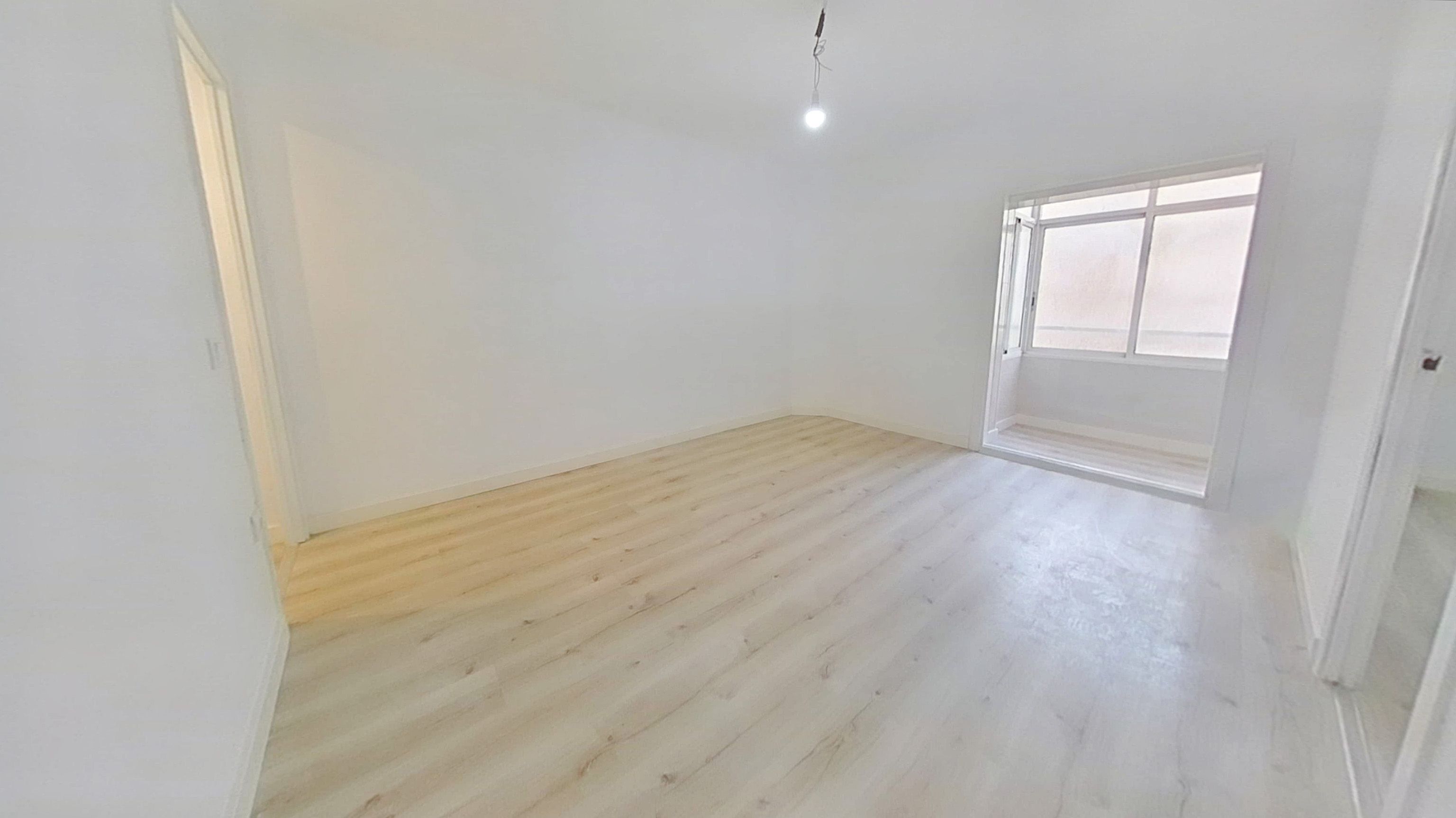 Habitación de Piso de alquiler en L'Hospitalet de Llobregat con Horno y Se aceptan mascotas