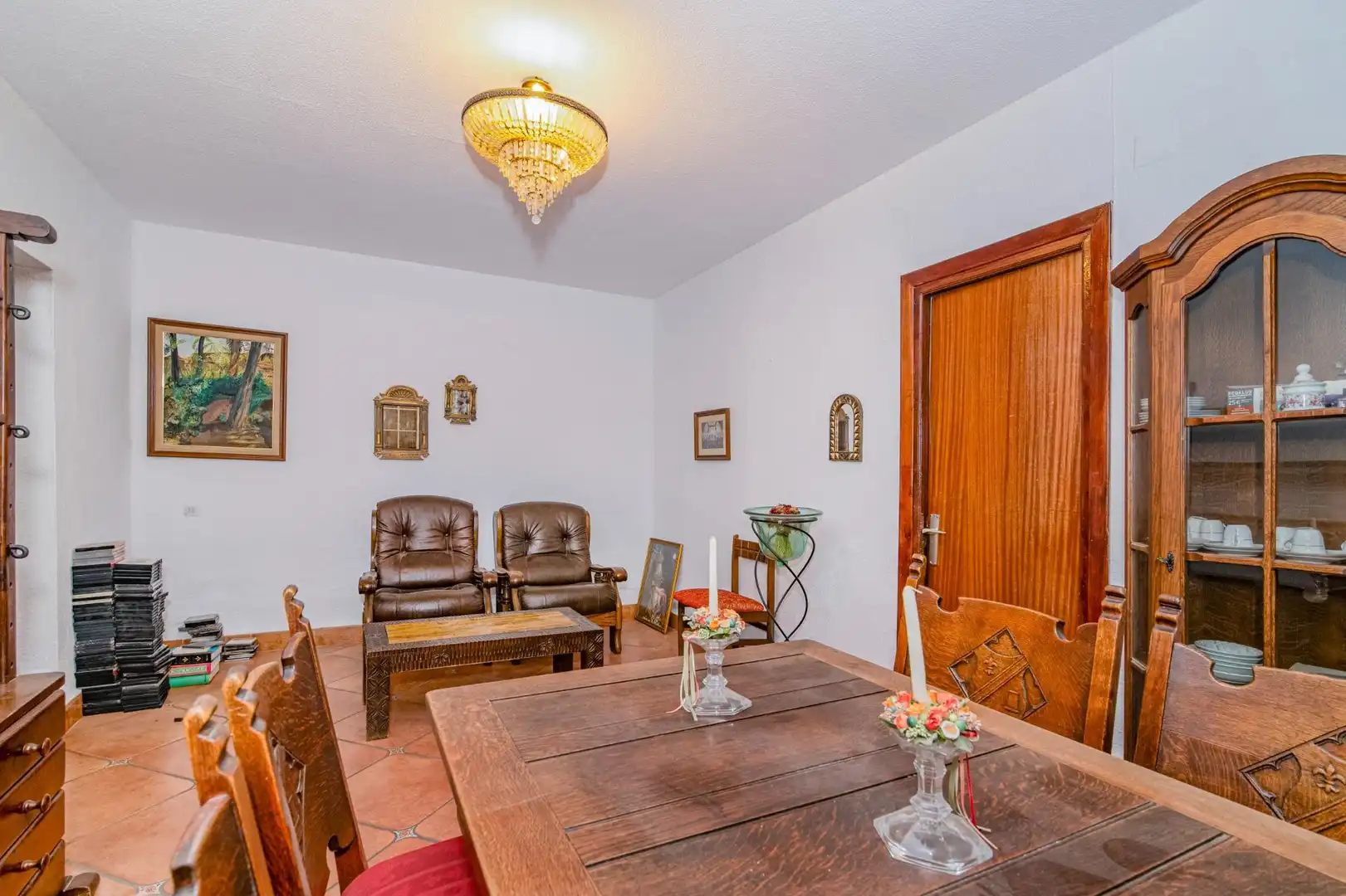 Comedor de Casa o chalet en venta en Granada con Aire acondicionado, Calefacción y Jardín privado