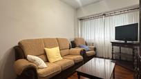 Living room of Flat for sale in Santiago de Compostela 