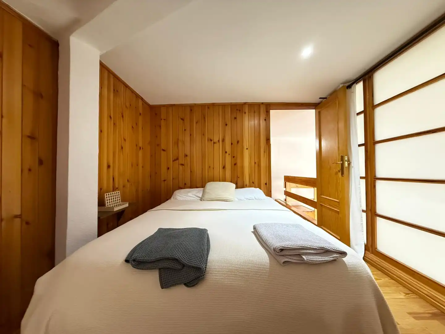 Habitación de Piso en venta en Valencia con Aire acondicionado, Terraza y Amueblado