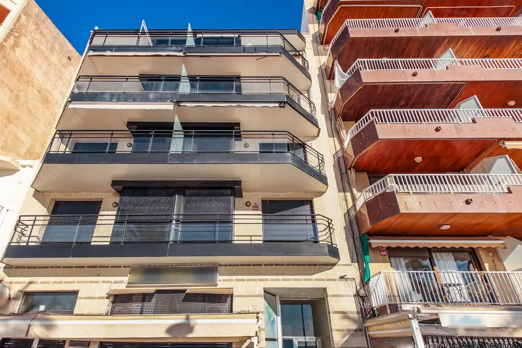 Vista exterior de Piso en venta en Calafell