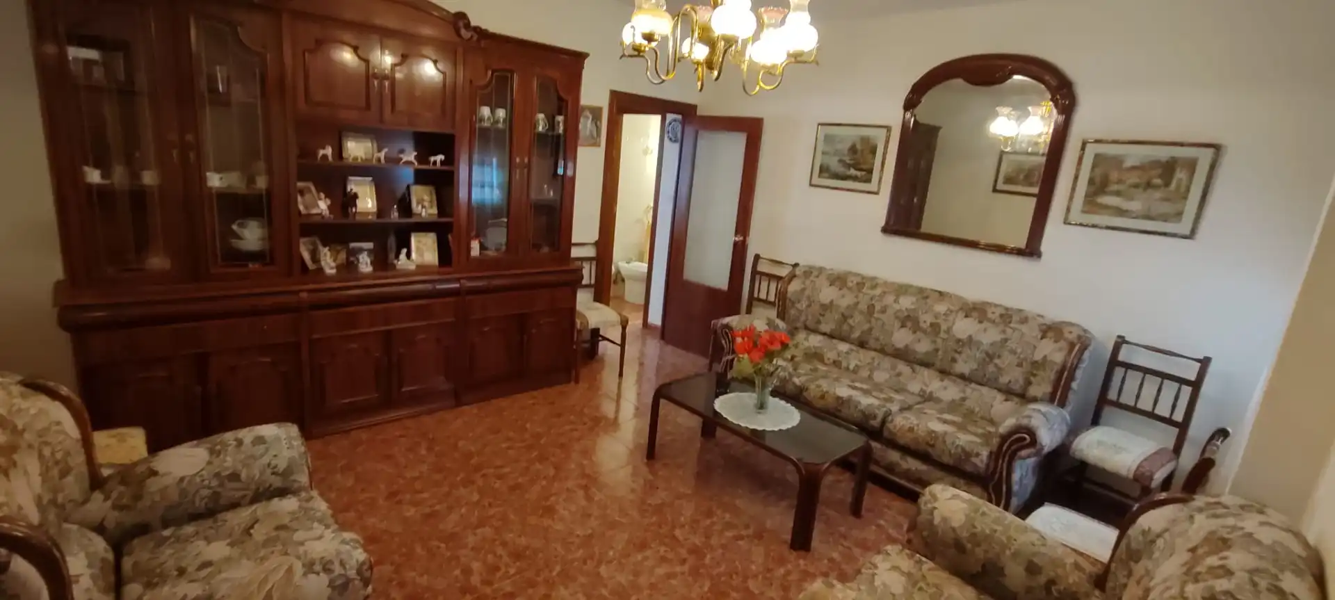 Sala d'estar de Pis en venda en Córdoba amb Aire condicionat i Moblat