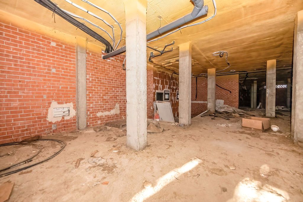 Premises for sale in C/ Felipe Guillén, Aranzana