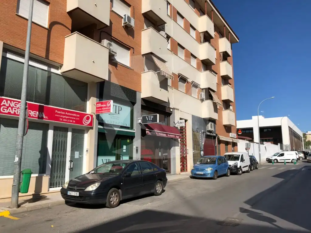 Gewerbefläche zur Miete in C. Jacobo Rodríguez Pereira, 11