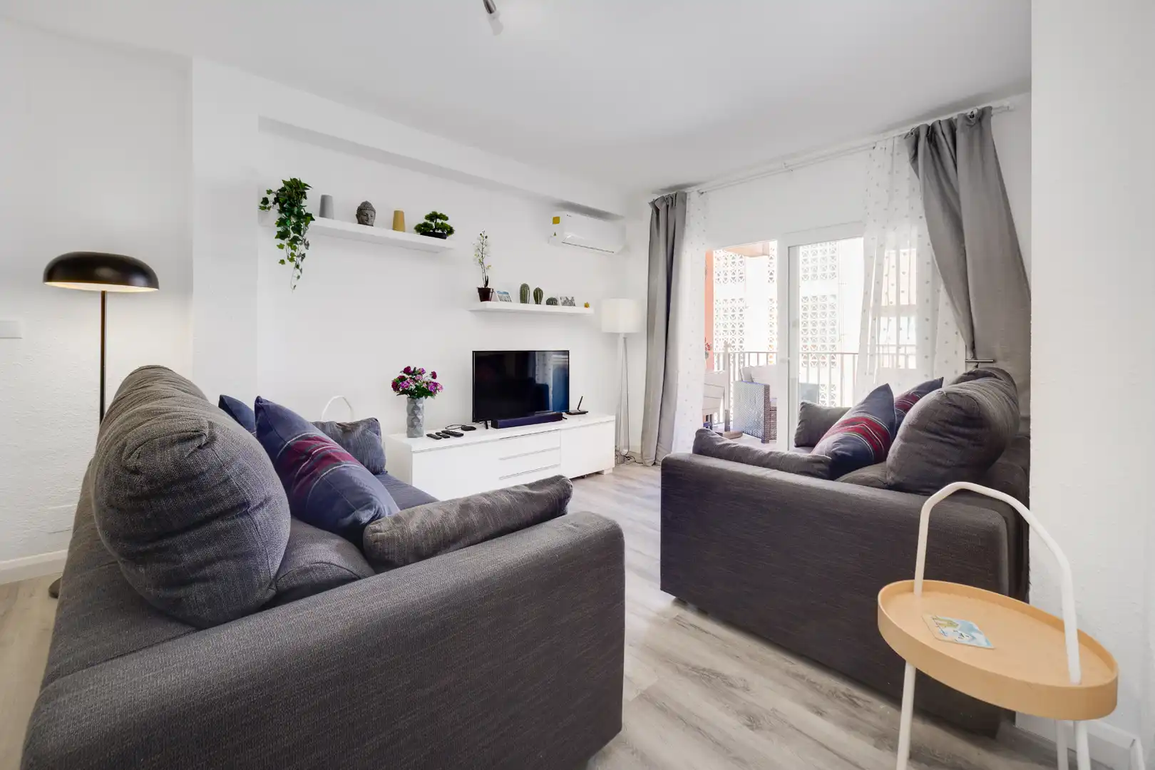 Sala de estar de Piso en venta en El Campello con Aire acondicionado, Terraza y Trastero