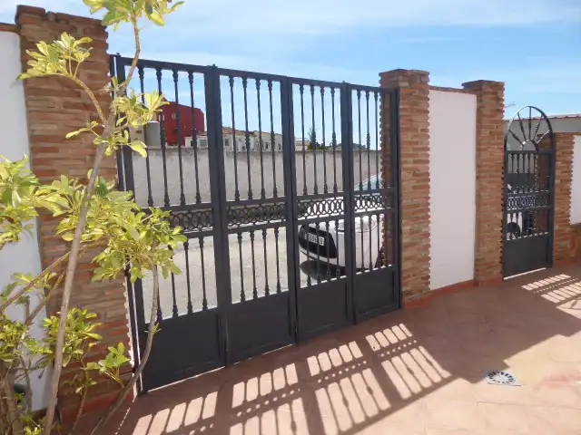 Detached homes for sale in Málaga  with Terrace and Balcony