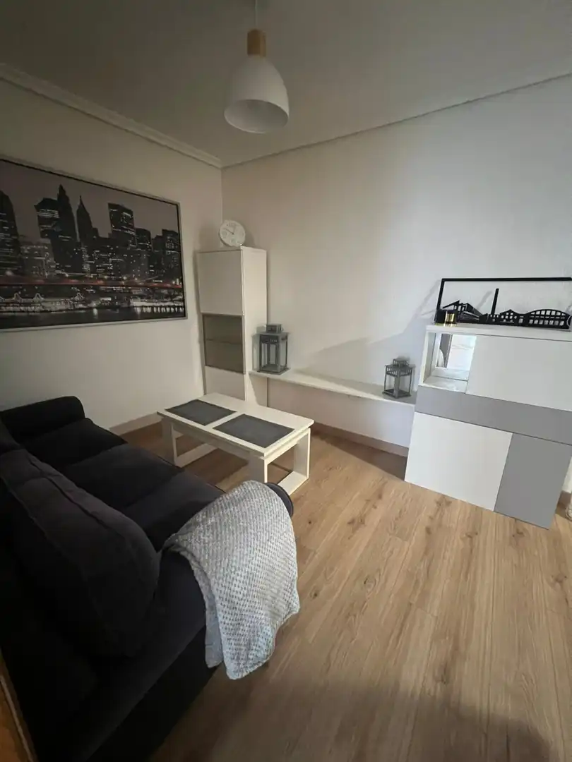Bedroom of Flat for rent in Torrelavega   with Heating