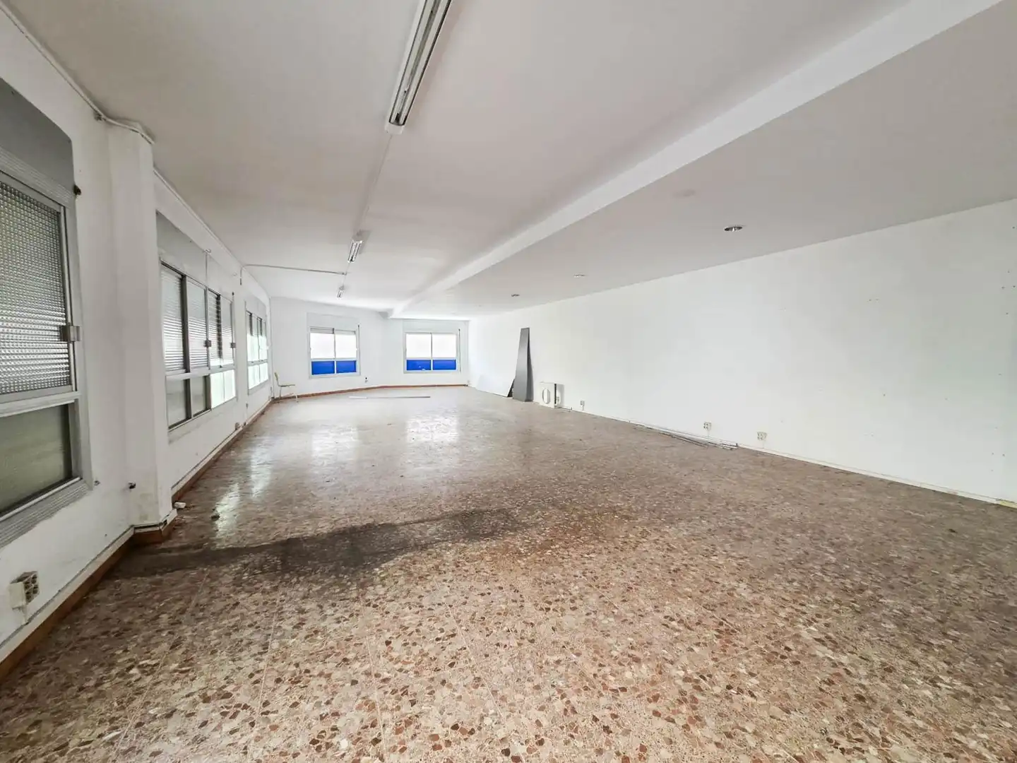 Local commercial à louer à Centre - Eixample – Can Llobet, imagen 7